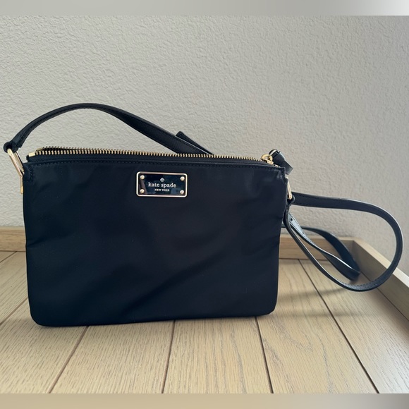 Kate Spade New York Crossbody Purse, Black - Picture 1 of 3